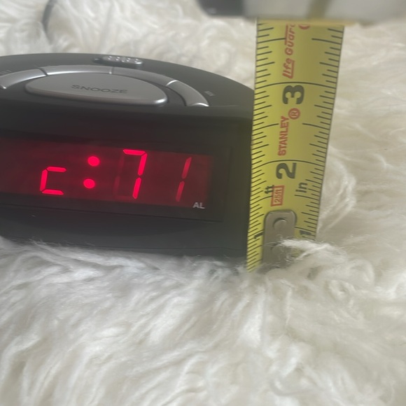 Small Alarm Clock - Picture 11 of 11
